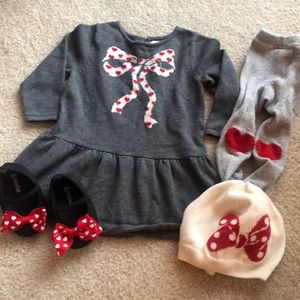 6-12M Baby Gap set